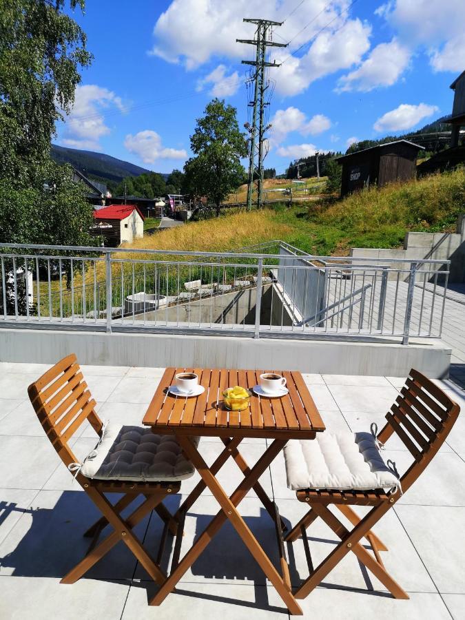 U Kralika, Apartman E, 50M Od Lanovky A Bobove Drahy, Parkovani Zdarma Dolni Morava Luaran gambar